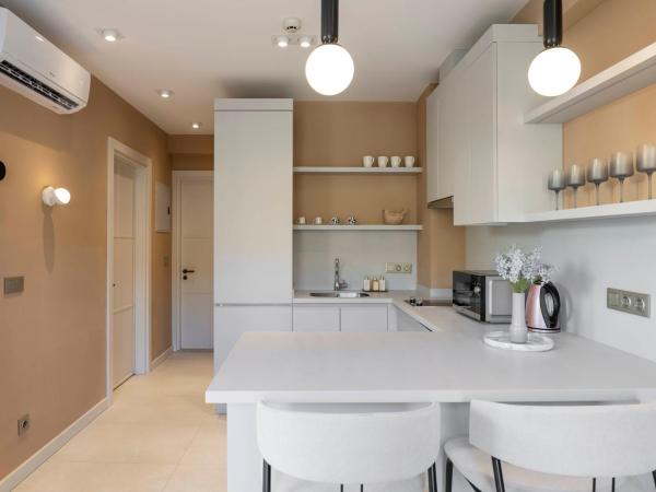 Helis Suites Bitez : photo 5 de la chambre appartement 2 chambres