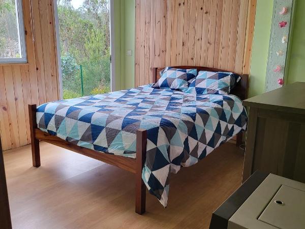 RiverHouse - Near River - Near Ocean - Near Porto : photo 3 de la chambre suite - vue sur jardin