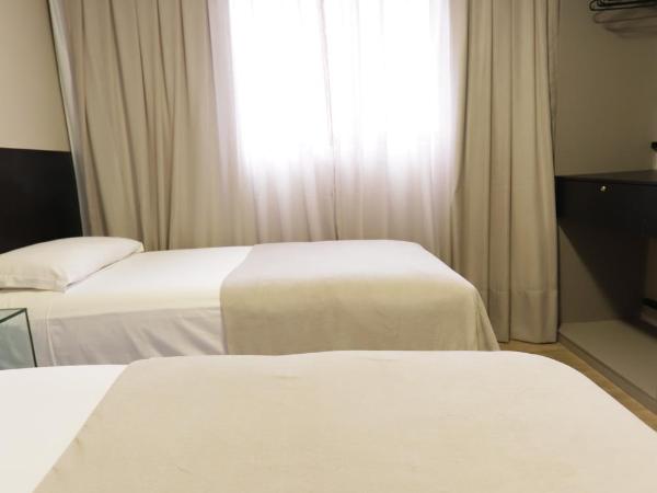 Easy Suites Natal : photo 9 de la chambre chambre lits jumeaux spacieuse