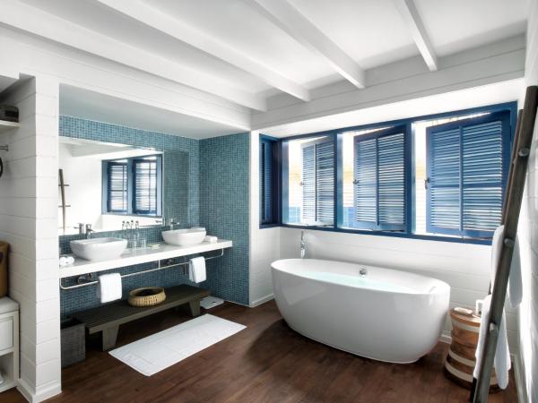 COMO Cocoa Island - Partner Travels FREE for 7 Nights or More : photo 2 de la chambre villa loft sur pilotis dhoni