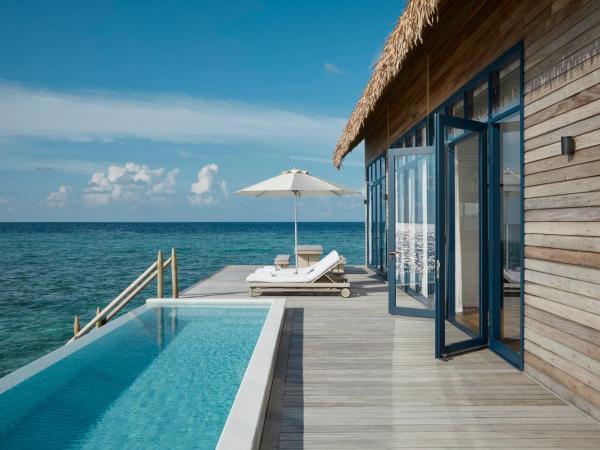 COMO Cocoa Island - Partner Travels FREE for 7 Nights or More : photo 10 de la chambre villa 3 chambres como coucher de soleil