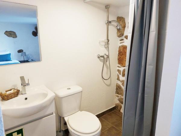 Quinta da Ponte : photo 7 de la chambre chambre double - vue sur piscine