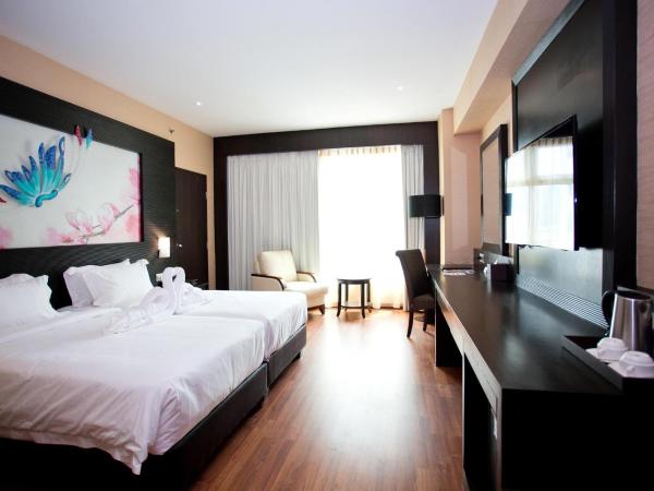 Vouk Hotel Suites, Penang : photo 2 de la chambre chambre lit king-size deluxe