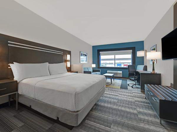 Holiday Inn Express & Suites Memorial - CityCentre, an IHG Hotel : photo 4 de la chambre suite lit king-size – non-fumeurs