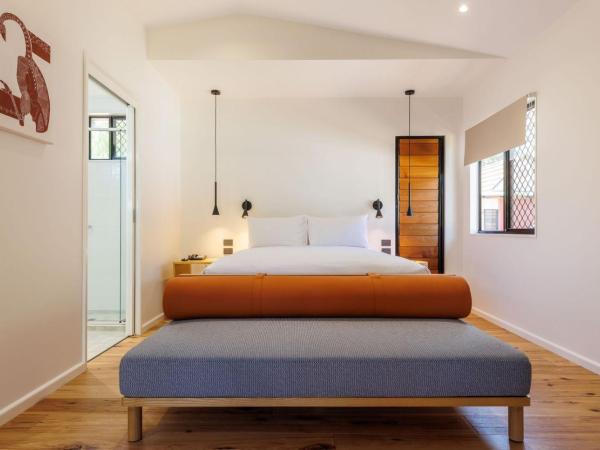 Mercure Darwin Airport Resort : photo 9 de la chambre bungalow de luxe avec lit queen-size