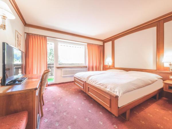 Antares Hotel : photo 9 de la chambre chambre double supérieure avec vue sur le mont cervin