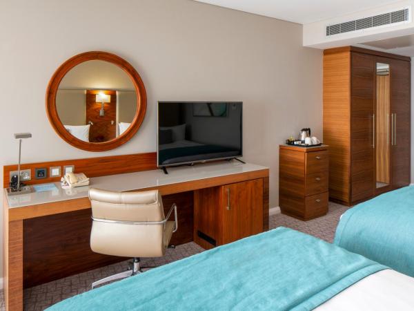 Crowne Plaza London - Docklands, an IHG Hotel : photo 4 de la chambre chambre double standard avec 2 lits doubles