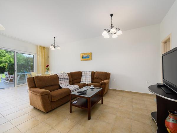 Adria Apartments : photo 7 de la chambre appartement - rez-de-chaussée