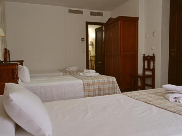 Hotel Marisa : photo 4 de la chambre chambre triple