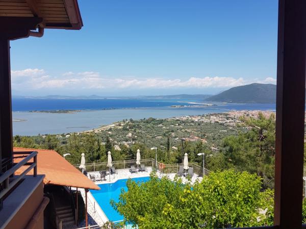 Semiramis : photo 5 de la chambre chambre triple avec vue