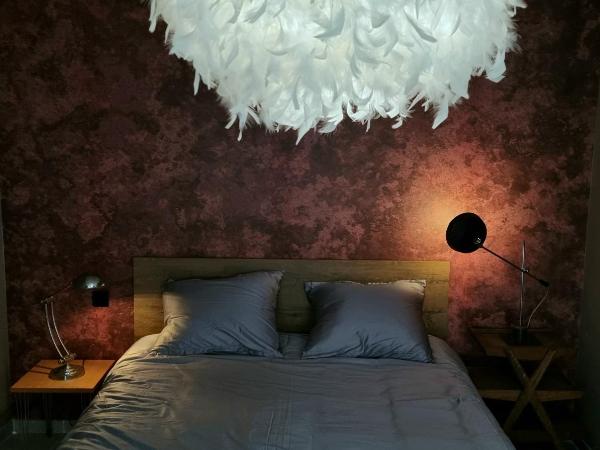 Logies La Chèvre Folle : photo 10 de la chambre chambre double deluxe avec douche