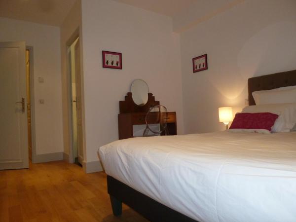 Les Versaillaises : photo 5 de la chambre chambre xviiie siècle