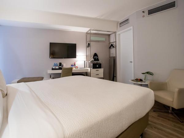 Radisson Rio de Janeiro Barra : photo 6 de la chambre chambre lit king-size de luxe