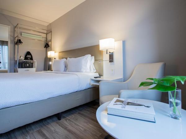 Radisson Rio de Janeiro Barra : photo 7 de la chambre chambre affaires lit queen-size