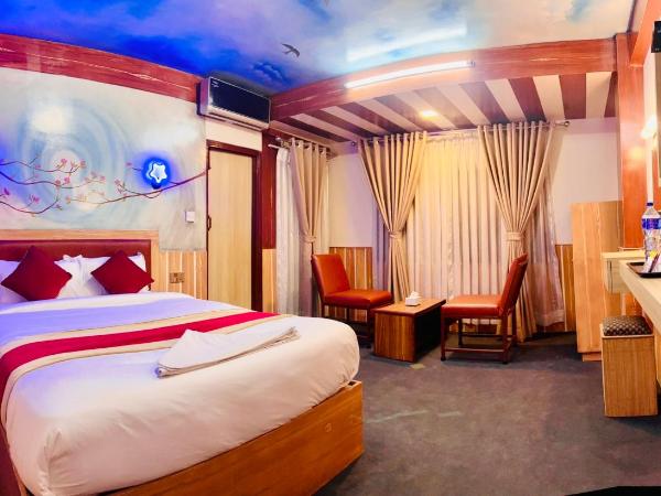 Thamel Seasons Hotel : photo 1 de la chambre chambre double deluxe avec baignoire