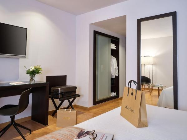 Hotel Fernando III : photo 4 de la chambre chambre double avec lit d'appoint