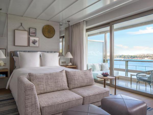 Four Seasons Astir Palace Hotel Athens : photo 3 de la chambre chambre lit king-size - vue sur mer d'arion