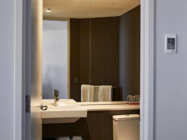 Rydges Sydney Airport Hotel : photo 2 de la chambre suite lit king-size