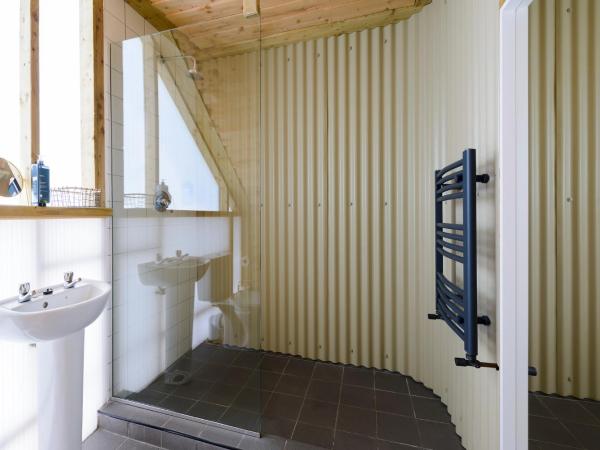 Killarney Glamping at the Grove, Suites and Lodges : photo 9 de la chambre lodge de luxe