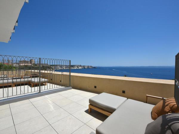 Santateresa : photo 3 de la chambre chambre double supérieure avec terrasse - vue sur mer