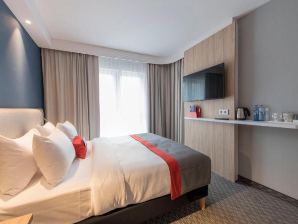 Holiday Inn Express Warsaw - Mokotow, an IHG Hotel : photo 3 de la chambre chambre double standard