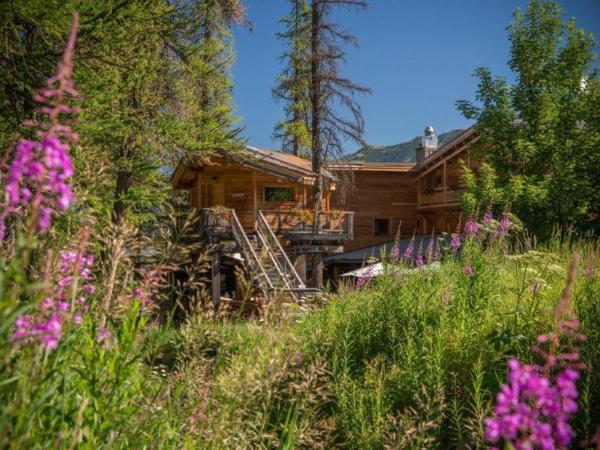 Hotel & Restaurant Les Escondus : photo 1 de la chambre cabane dans les arbres