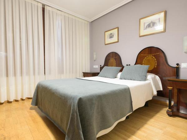 Hospedium Plaza Mayor Salamanca : photo 4 de la chambre chambre double ou lits jumeaux