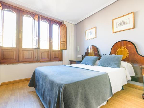 Hospedium Plaza Mayor Salamanca : photo 6 de la chambre chambre double ou lits jumeaux