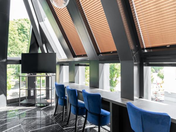 NEON APARTMENTS : photo 7 de la chambre appartement en duplex