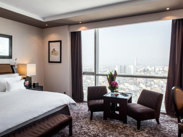 Kenzi Tower Hotel : photo 7 de la chambre chambre lit queen-size deluxe