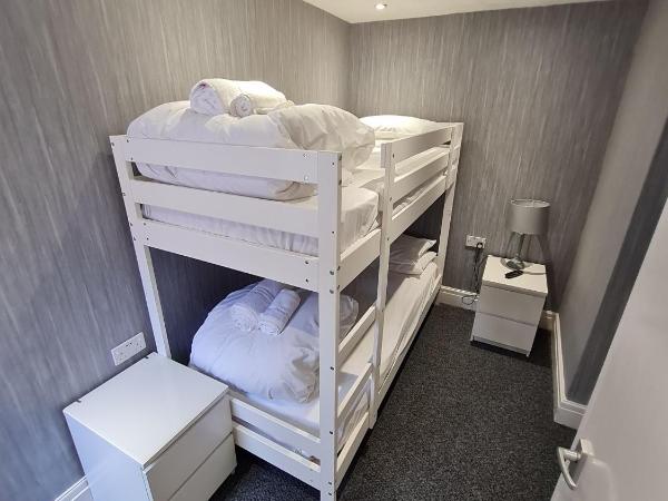 Queens Plaza Hotel : photo 4 de la chambre chambre quadruple classique