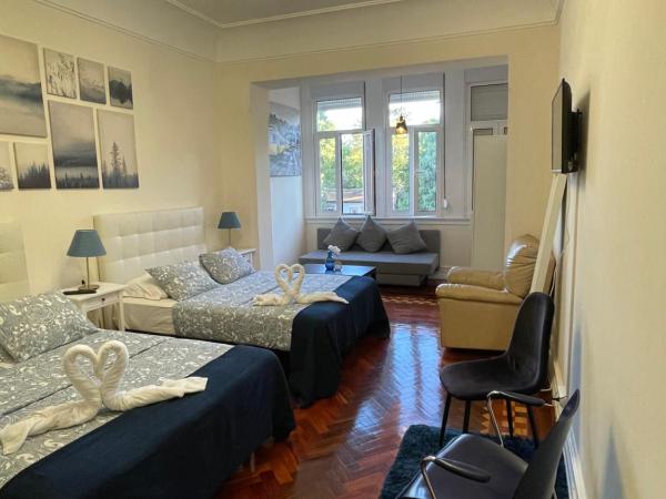 Blue Bairro Guesthouse : photo 4 de la chambre chambre deluxe avec 2 lits doubles