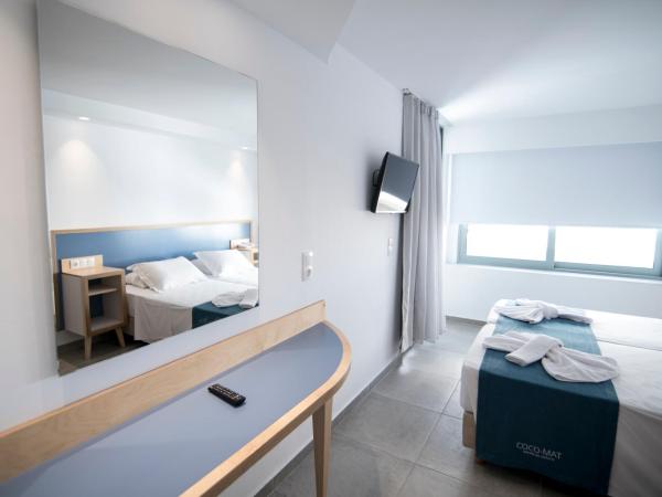 Alia Beach Hotel by Estia : photo 3 de la chambre hébergement familial 2 chambres standard - vue sur piscine