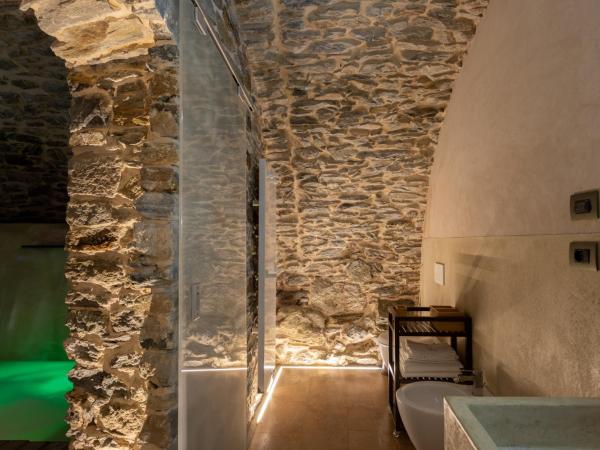 B&B éve : photo 9 de la chambre suite avec jacuzzi