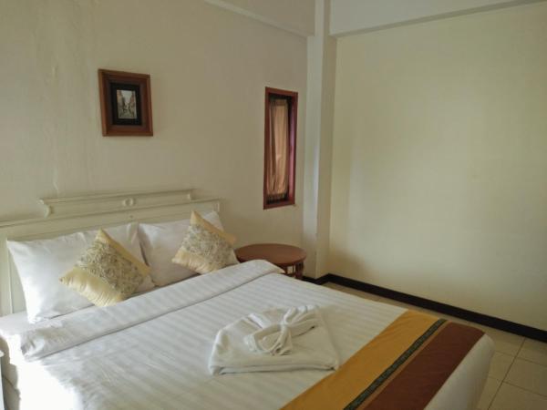 JL Bangkok Hotel : photo 3 de la chambre suite
