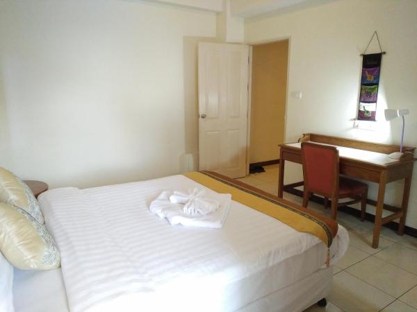 JL Bangkok Hotel : photo 2 de la chambre suite