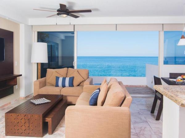 Costa Sur Resort by VRHost : photo 2 de la chambre suite
