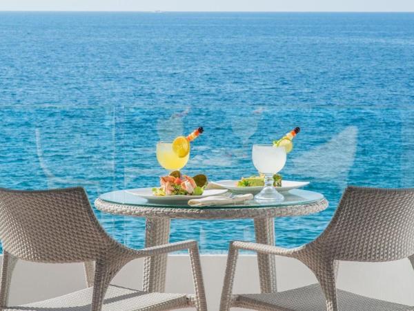 Costa Sur Resort by VRHost : photo 5 de la chambre suite