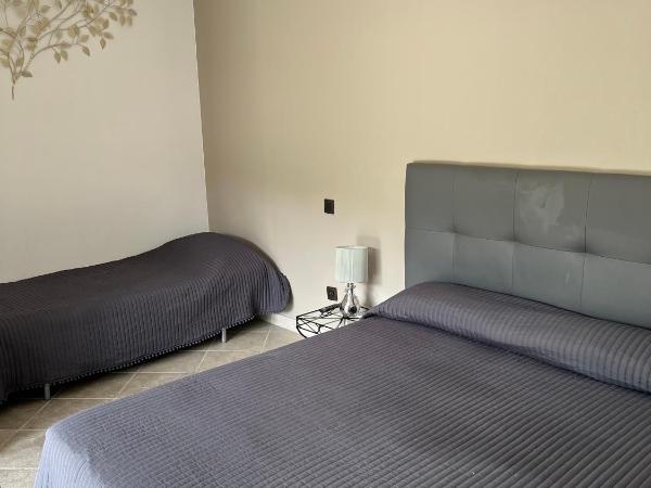 Les Jardins De Santa Giulia - Charmante chambre d'hôte 1 : photo 4 de la chambre chambre simple