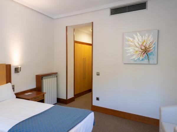 Hotel Mora by MIJ : photo 2 de la chambre chambre lits jumeaux