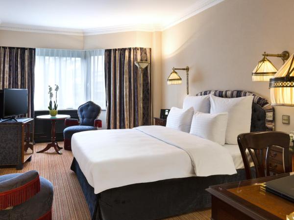 Hotel Barsey by Warwick : photo 1 de la chambre chambre lit king-size premium