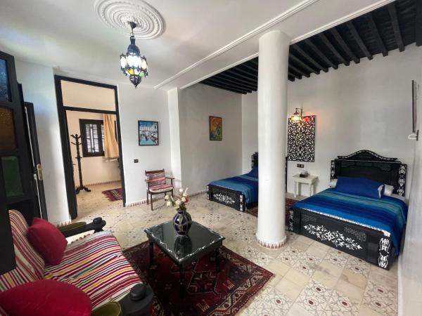 Riad Tingis : photo 1 de la chambre chambre familiale