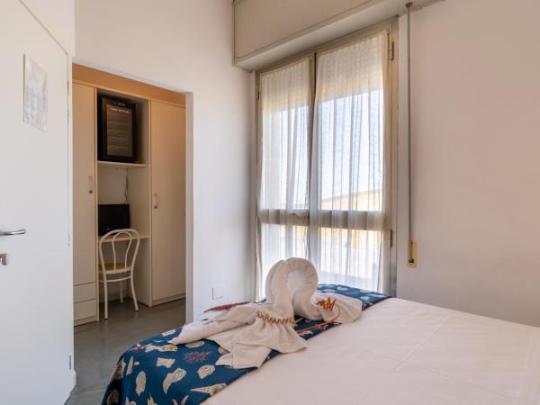 Hotel Montmartre : photo 4 de la chambre chambre Économique