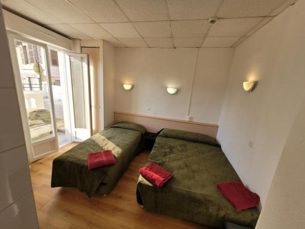 Hôtel Marquette : photo 1 de la chambre chambre familiale