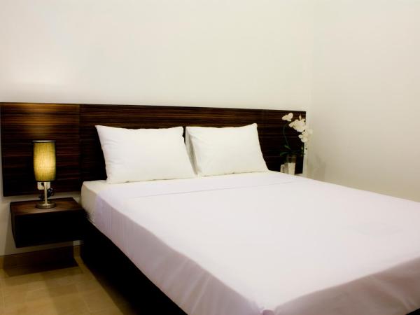 Grand Marto Hotel : photo 7 de la chambre chambre deluxe double ou lits jumeaux