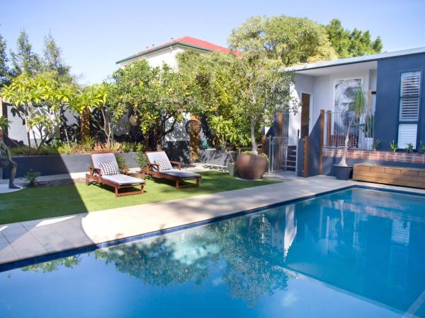Haven on the Park : photo 1 de la chambre studio - vue sur piscine 