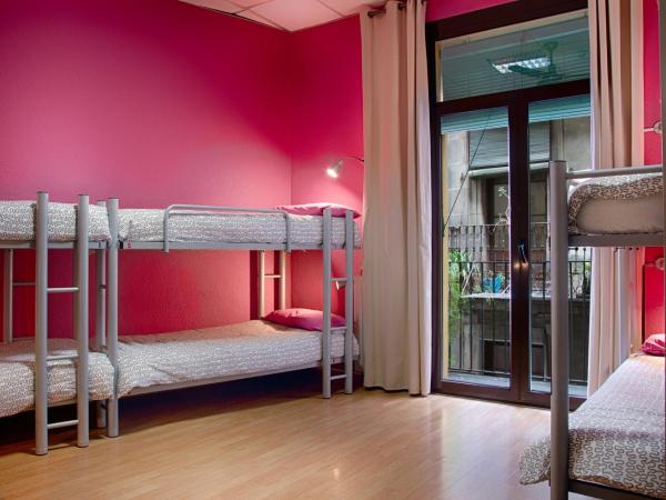 Itaca Hostel : photo 4 de la chambre lit dans dortoir mixte (6 lits)