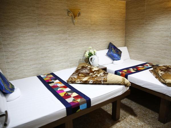 Sandhu Guest House : photo 1 de la chambre chambre triple deluxe