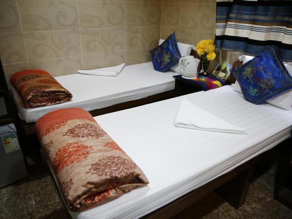 Sandhu Guest House : photo 2 de la chambre chambre lits jumeaux standard