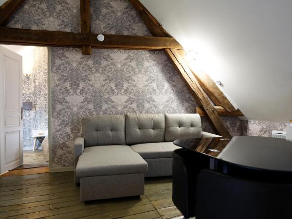 Appart'Hôtel Sainte Trinité : photo 2 de la chambre appartement supérieur